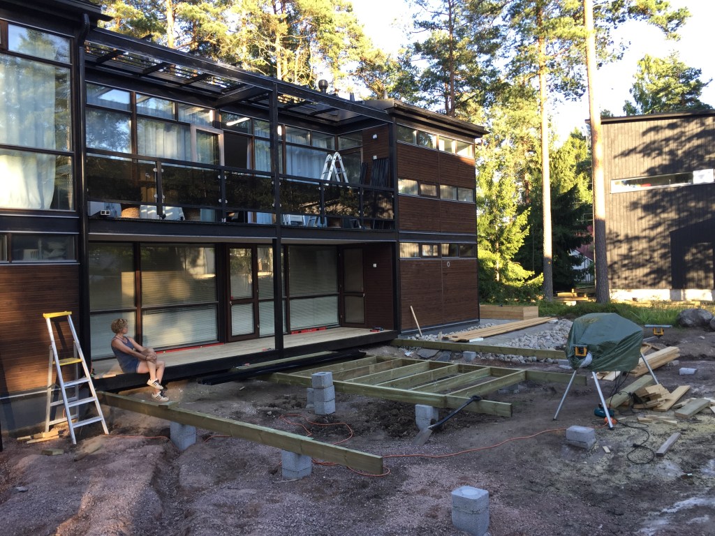 Ruoteiden rakentaminen, MindyJBlog