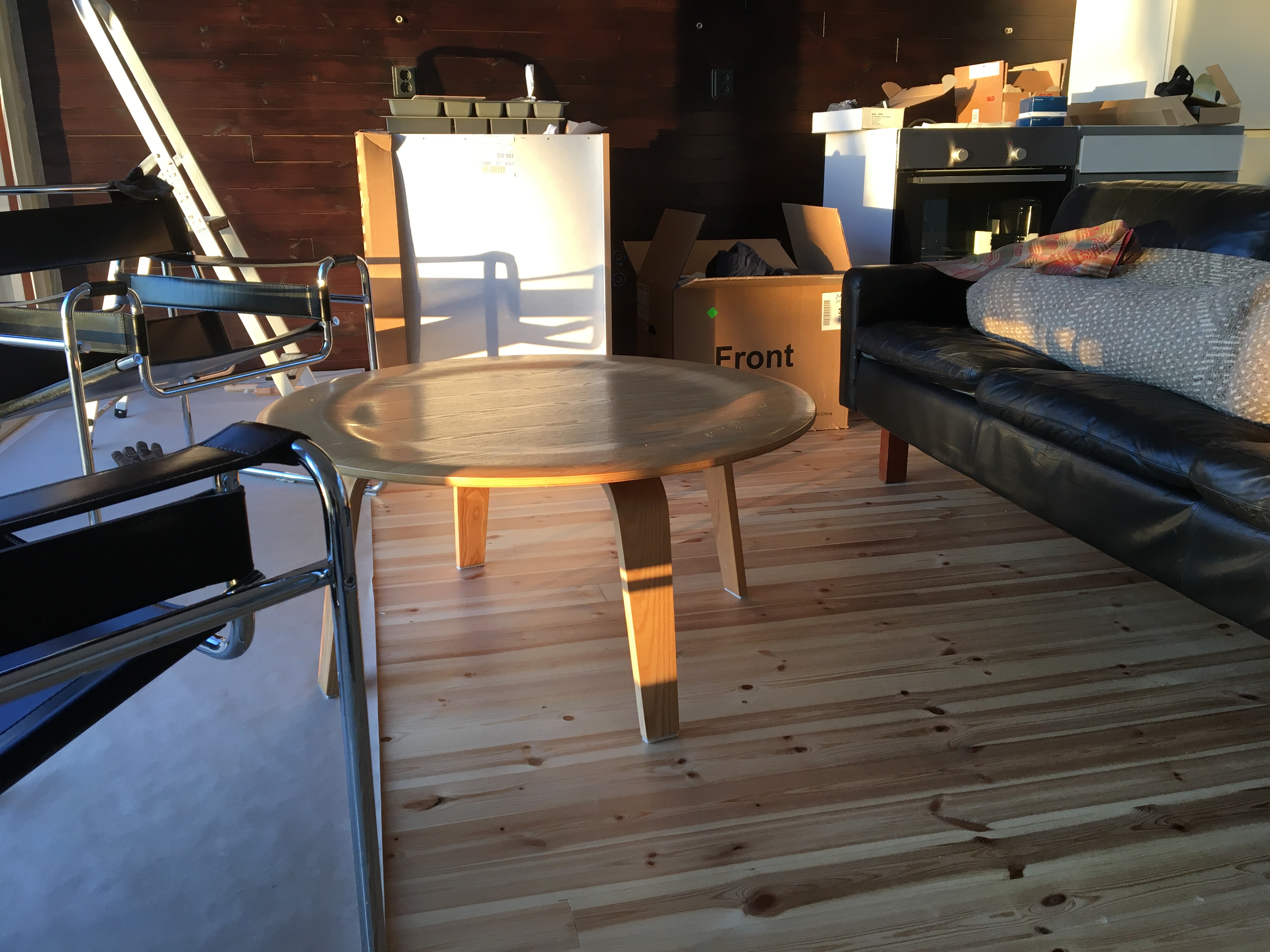 60-luvun nahkasohva ennen kunnostamista, MindyJBlog