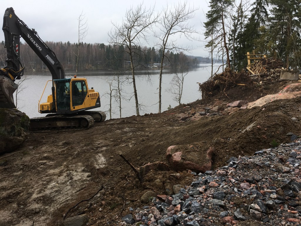 Maansiirtotyöt, MindyJBlog