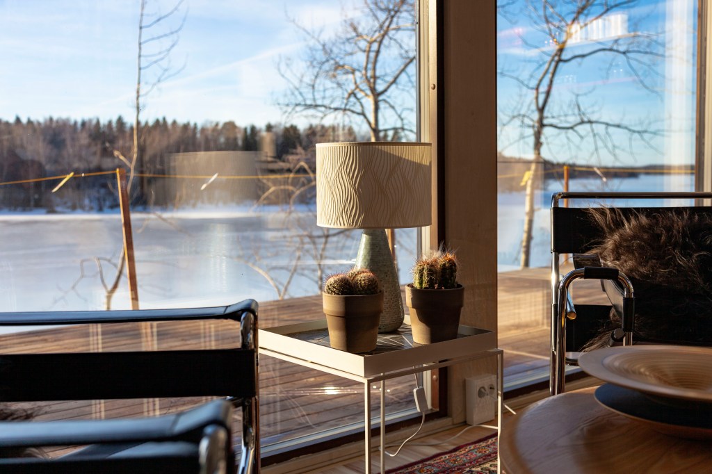 Hay-pöytä koki muodon muutoksen, Marrakech Dandelion laatat