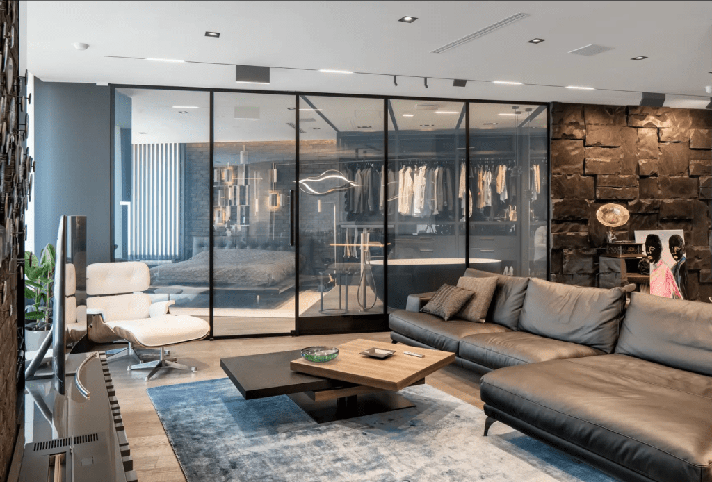 Maskuliinen tyyli, sisustussuunnittelu, mood board, A Modern Masculine Interior From Ukraine, Dwell.com