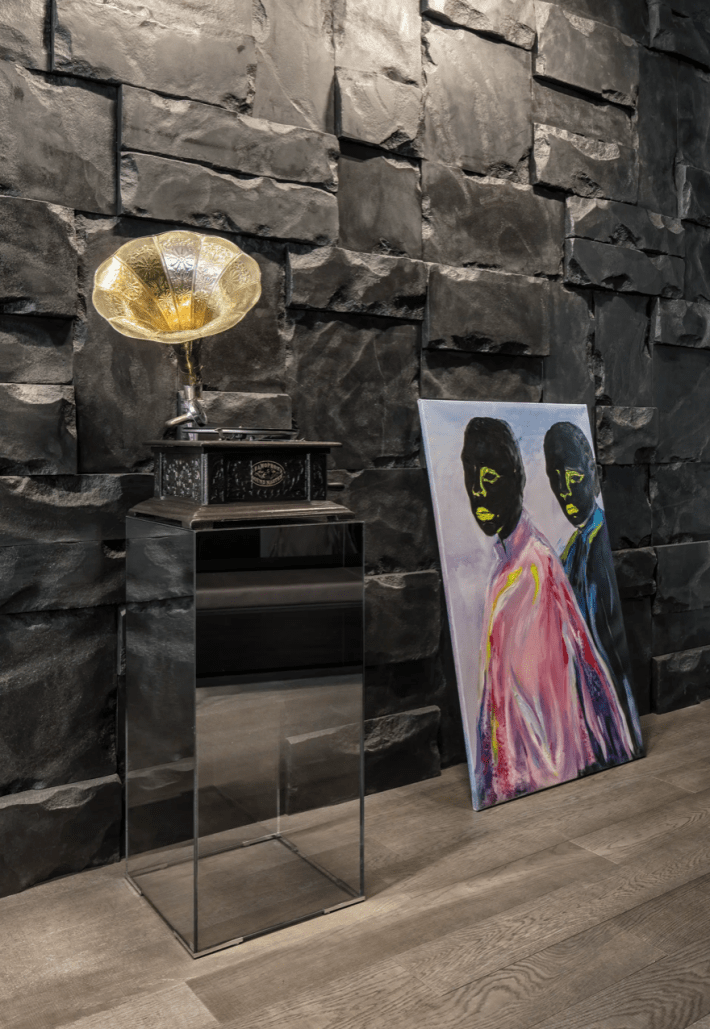 Maskuliinen tyyli, sisustussuunnittelu, mood board, A Modern Masculine Interior From Ukraine, Dwell.com